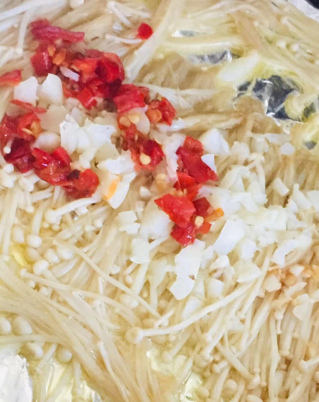 Roasted Enoki Mushroom