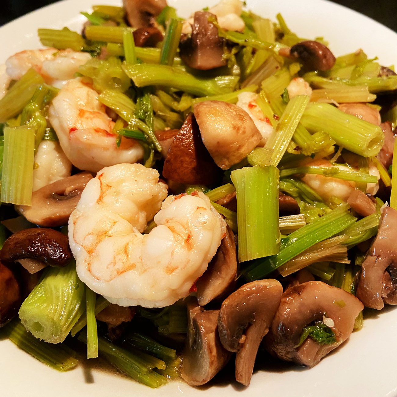 Super Easy Triple Delight ( mushroom/ celery/ shrimp)